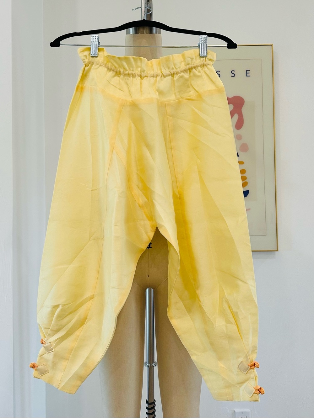 Light Yellow Cropped Balloon Pants